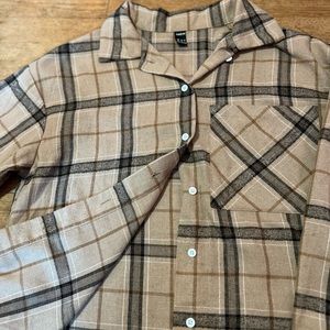 SHEIN: Beige/tan Flannel